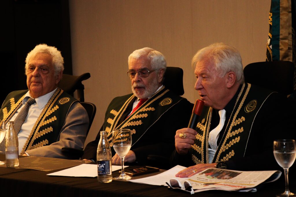 Acleb debate problemas ambientais durante “Almoço com Letras” pré-COP 30